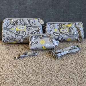 Jujube Tweeting Pretty Be Set